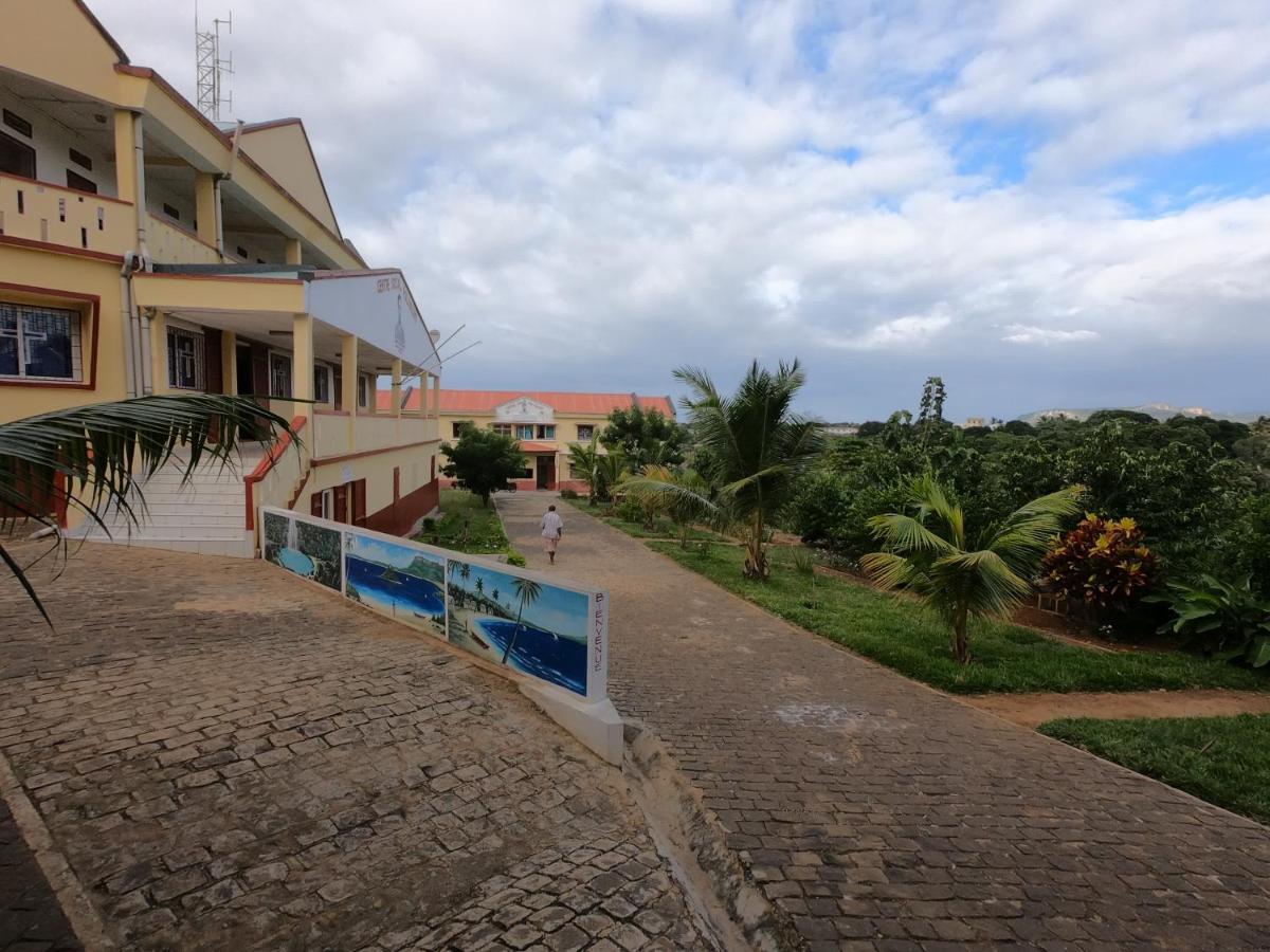 Antsiranana Centre Lucien Botovasoa B&B 외부 사진