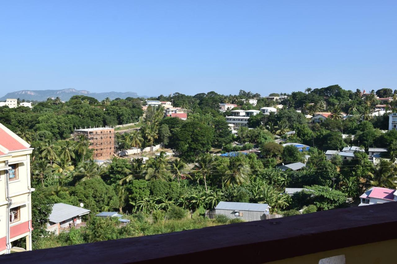 Antsiranana Centre Lucien Botovasoa B&B 외부 사진